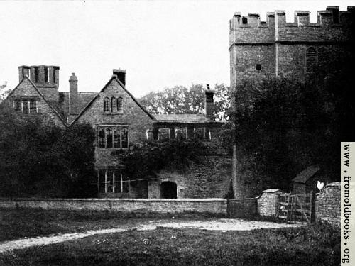 [Picture: Astwell Castle]