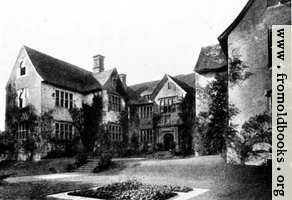 [Picture: Sydenham House, Devon (front view with garden and entrance)]