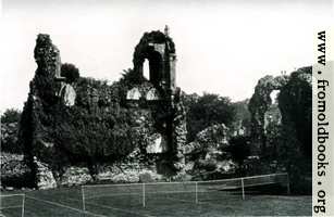 [picture: Wolvesey Castle]