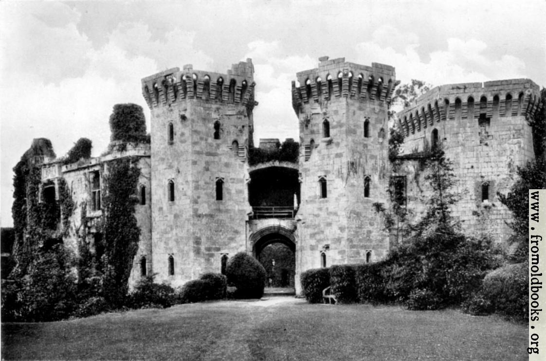 [Picture: Raglan Castle]