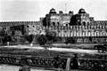 [Picture: Agra Palace and part of wall and gateway to the fort.]