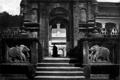 [Picture: 132b.—Temple ofthe Sacred Tooth in Kandy]